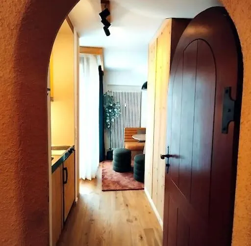 Celerina Retreat - Year Round Adventure Hub Апартаменты *