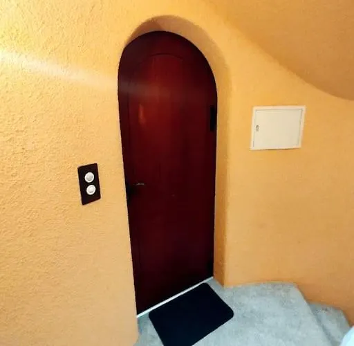 Celerina Retreat - Year Round Adventure Hub *