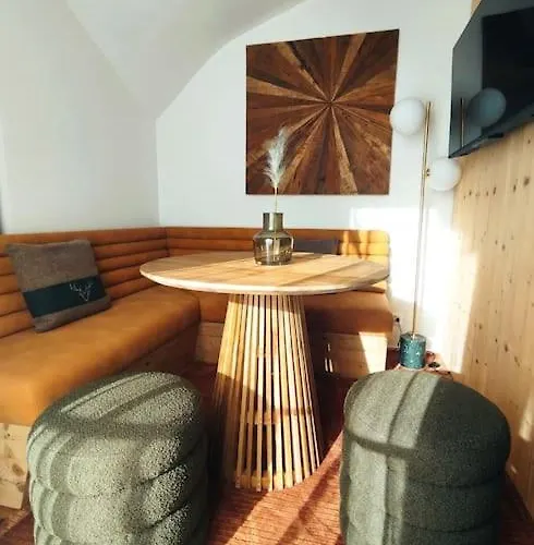 Celerina Retreat - Year Round Adventure Hub Апартаменты